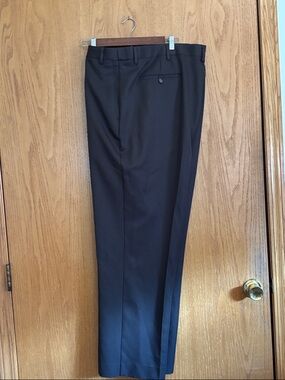 Roundtree & Yorke Black Men's Dress Trousers